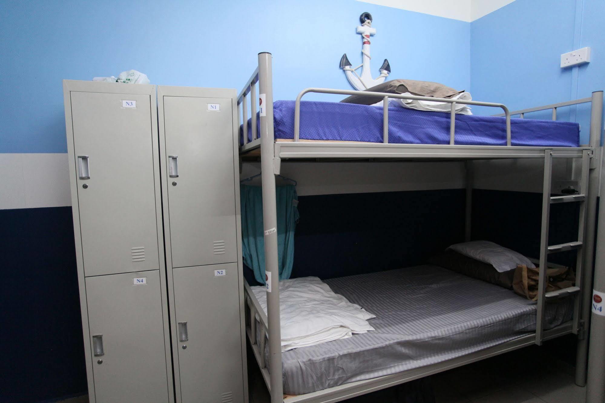 Reddoorz Hostel @ Kallang Mrt Szingapúr Kültér fotó